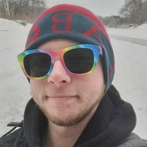 Meet your Posher, Emery